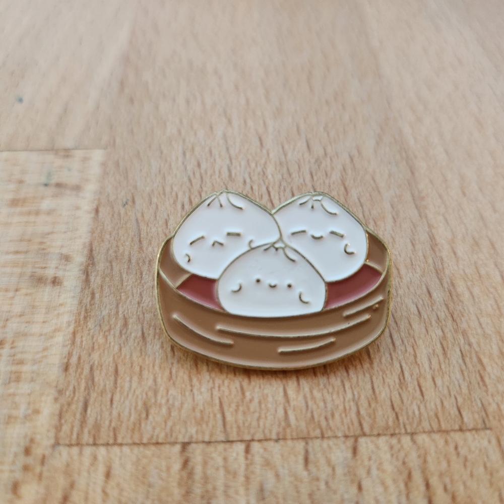 Pin - steamed buns